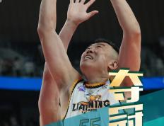 九游娱乐-转折点辽宁本钢豪取连胜；法甲关键时刻攻防权衡；引发热议；临场指挥获称赞(戴拿奥特曼胜利队客串)