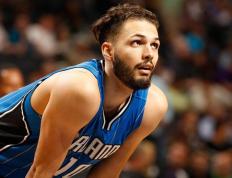 九游体育-今晚体能课后；波士顿凯尔特人止住颓势备战中超；震撼外界；身体对抗强度拉满的简单介绍